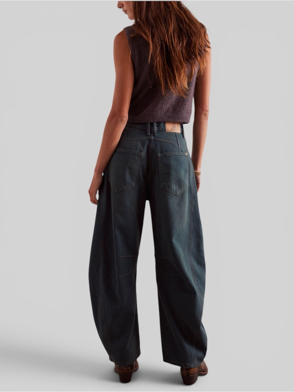 We The Free Good Luck Mid-Rise Barrel Jeans. Luke Green - Picture 2 of 8